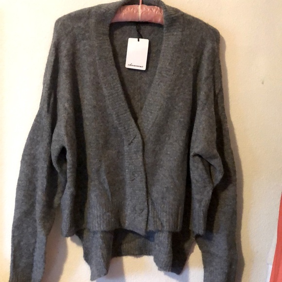 Olivaceous cardigan short high low sweater size small New! - Picture 1 of 14